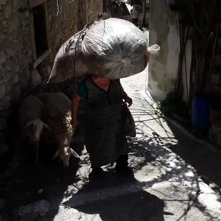 Peristeris Traditional House Since 1900 Corfu Áno Garoúna