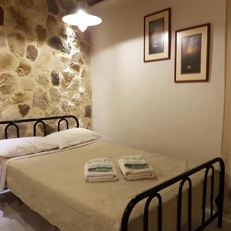 Semesterbostad Peristeris Traditional House Since 1900 Corfu Áno Garoúna