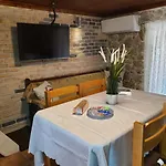 Holiday home Peristeris Traditional House Since 1900 Corfu *