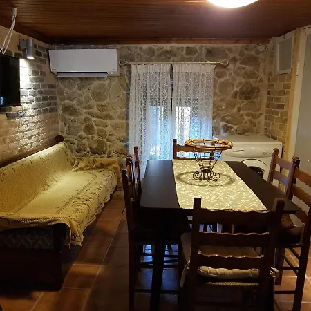 Peristeris Traditional House Since 1900 Corfu Ано-Гаруна