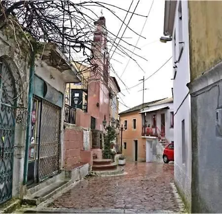 Peristeris Traditional House Since 1900 Corfu Feriehus *