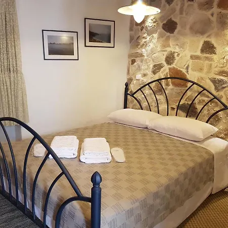Peristeris Traditional House Since 1900 Corfu Feriehus
