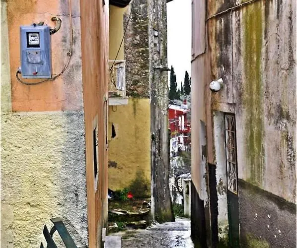 Дом отдыха Peristeris Traditional House Since 1900 Corfu *