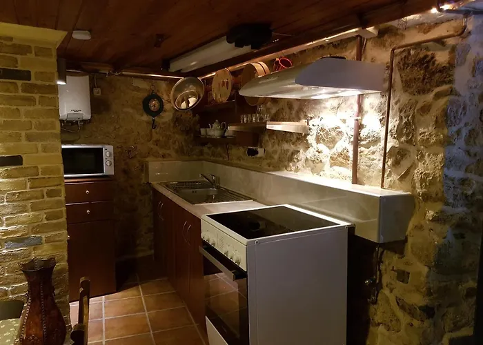 Peristeris Traditional House Since 1900 Corfu Дом отдыха Ано-Гаруна