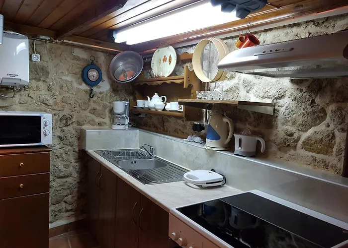 Дом отдыха Peristeris Traditional House Since 1900 Corfu Ано-Гаруна