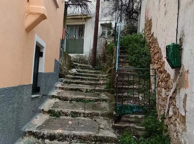 Peristeris Traditional House Since 1900 Corfu *