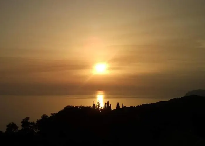 Дом отдыха Peristeris Traditional House Since 1900 Corfu