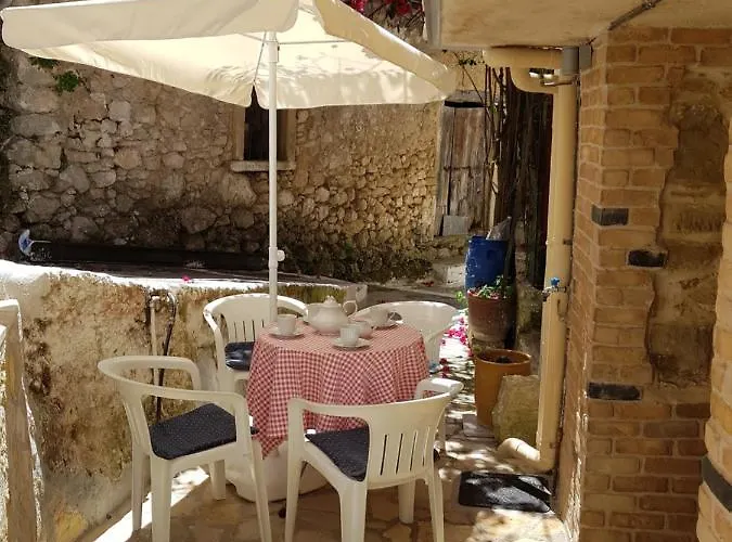 Дом отдыха Peristeris Traditional House Since 1900 Corfu Ано-Гаруна