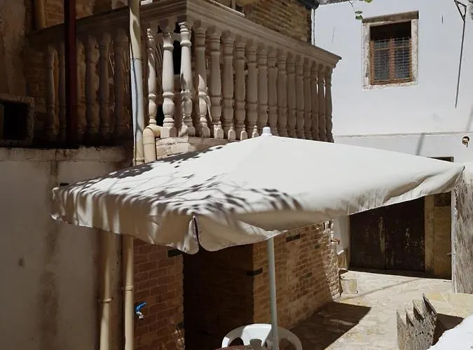 Peristeris Traditional House Since 1900 Corfu * Ано-Гаруна