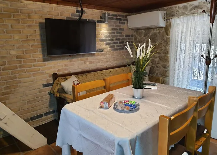 Дом отдыха Peristeris Traditional House Since 1900 Corfu *